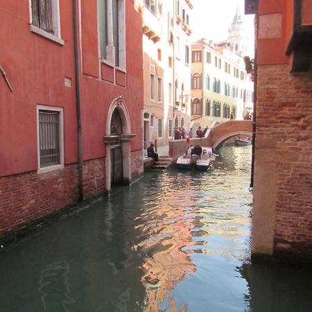 Bell Tower House Apartamento Venecia Exterior foto