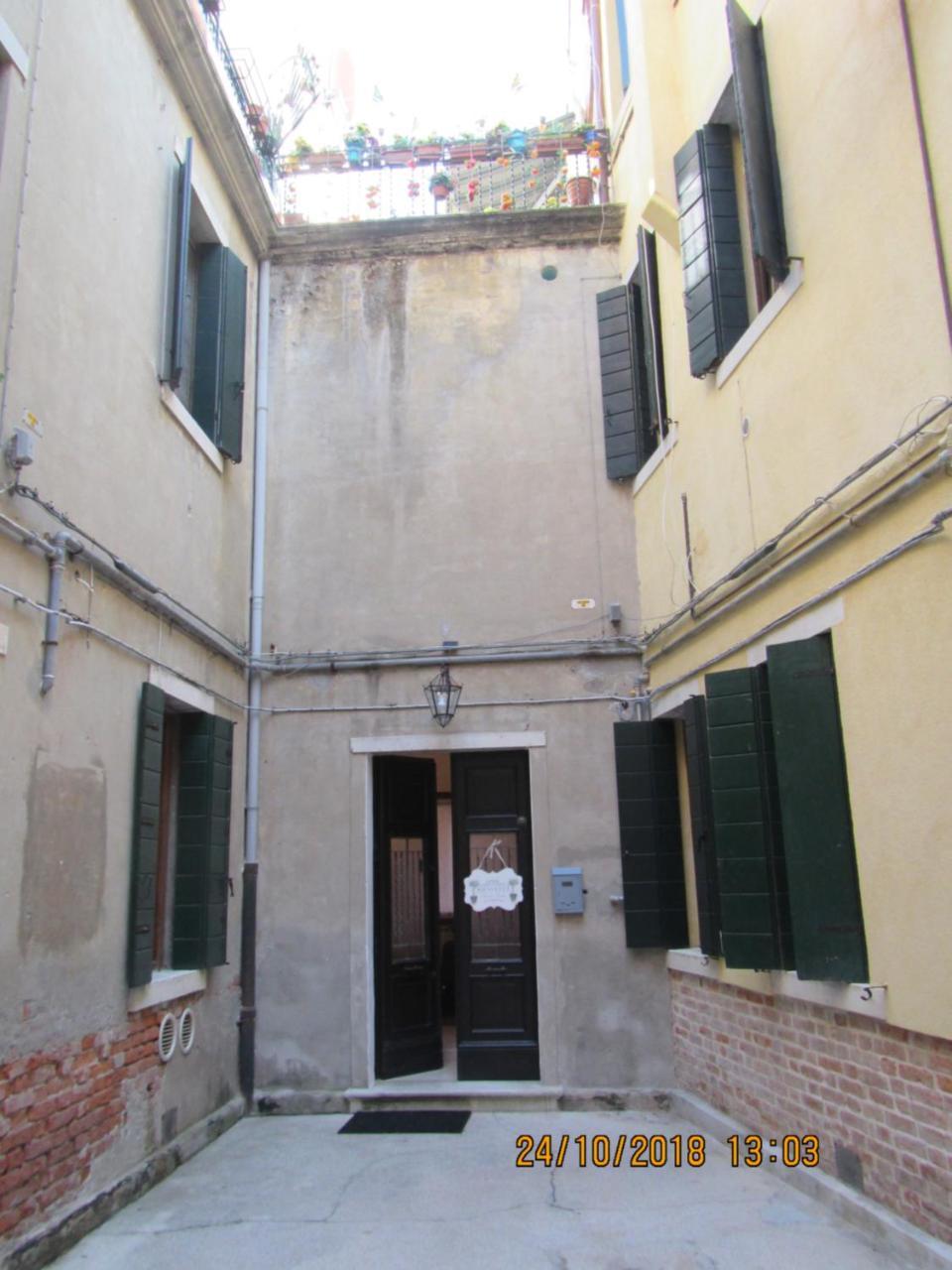 Bell Tower House Apartamento Venecia Exterior foto