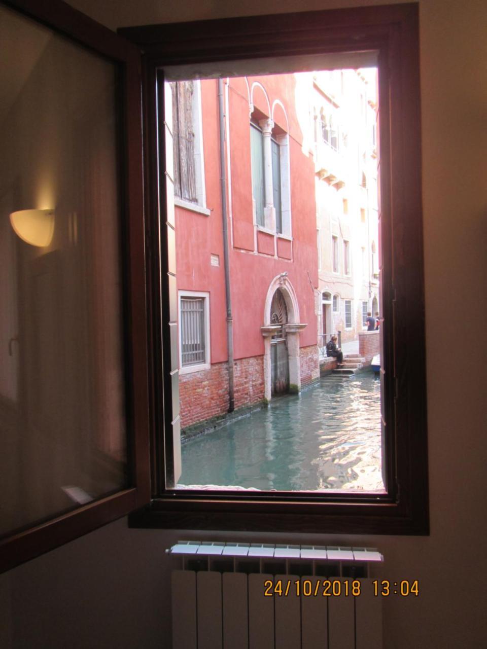 Bell Tower House Apartamento Venecia Exterior foto