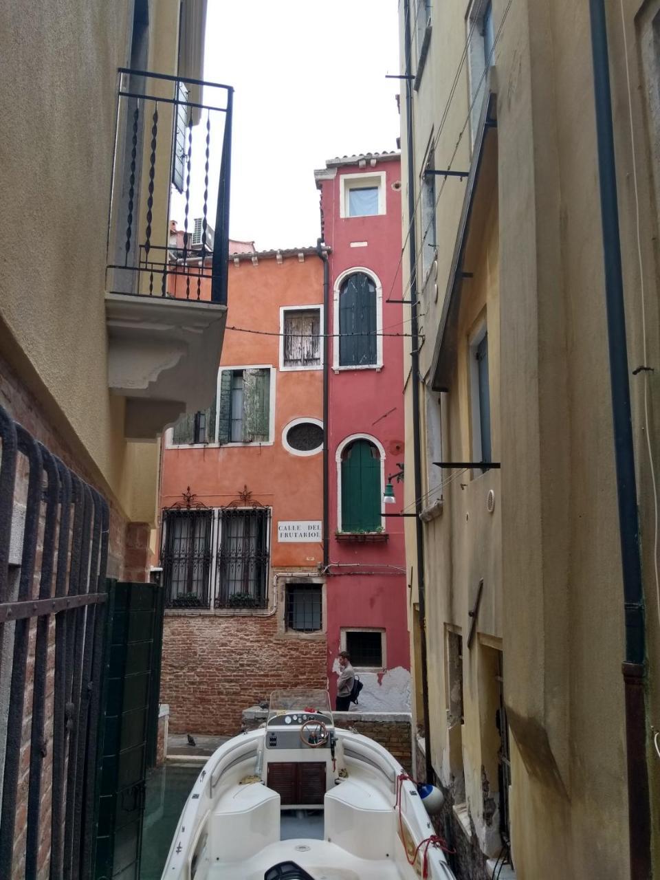 Bell Tower House Apartamento Venecia Exterior foto